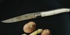 Cuchillos Forge De Laguiole con mango de hueso, 2 virolas de acero inoxidable y hoja de acero inoxidable altamente pulida